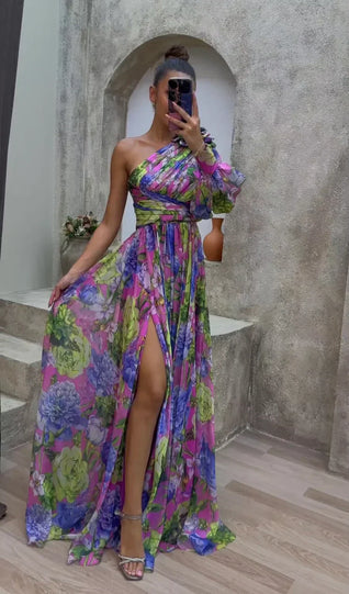 Evelyn™ | Vestido Dramático Blossom