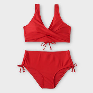 Irena | Elegante y favorece la figura, bikini de dos piezas