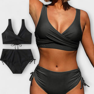 Irena | Elegante y favorece la figura, bikini de dos piezas